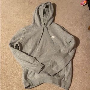 grey NIKE sweatshirt